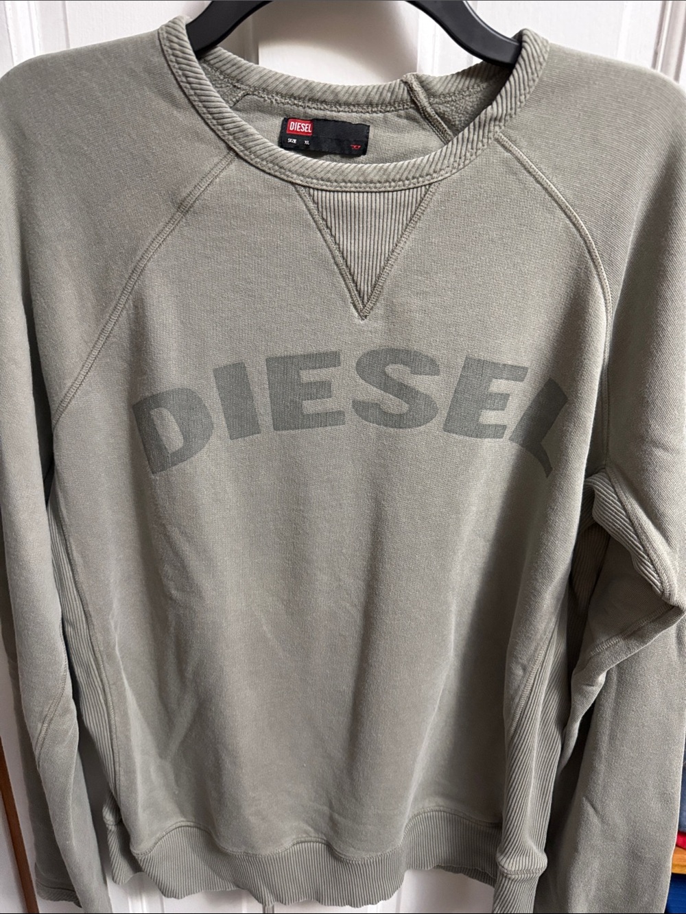 DIESEL GRAY CREWNECK SWEATSHIRT  “CRUNCHY “ CHIC STYLE WOMEN’S XL 🇮🇹 ITALY!
